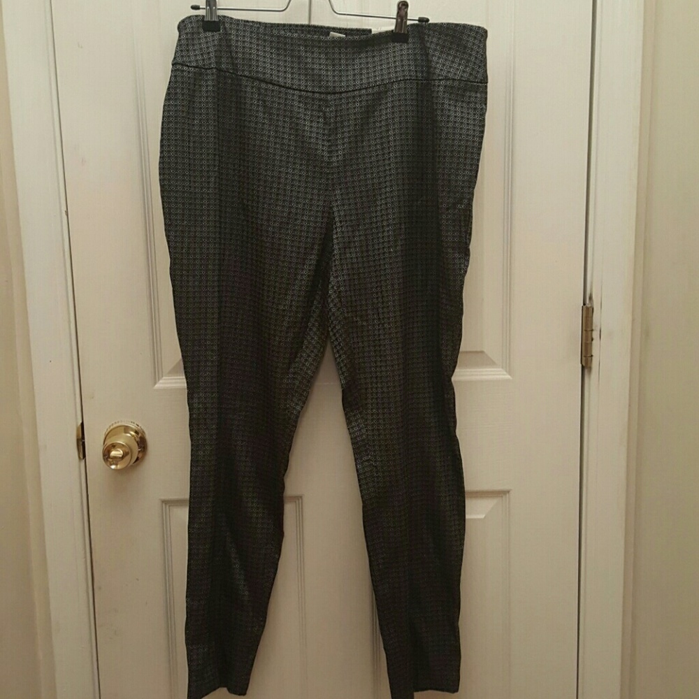 Petterned Pants